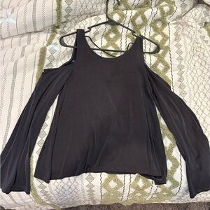 Hollister Women's Black Cold Shoulder Blouse